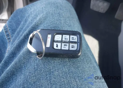 2023 Honda Odyssey Touring from USA, damaged, VIN 5FNRL6H82PB071210